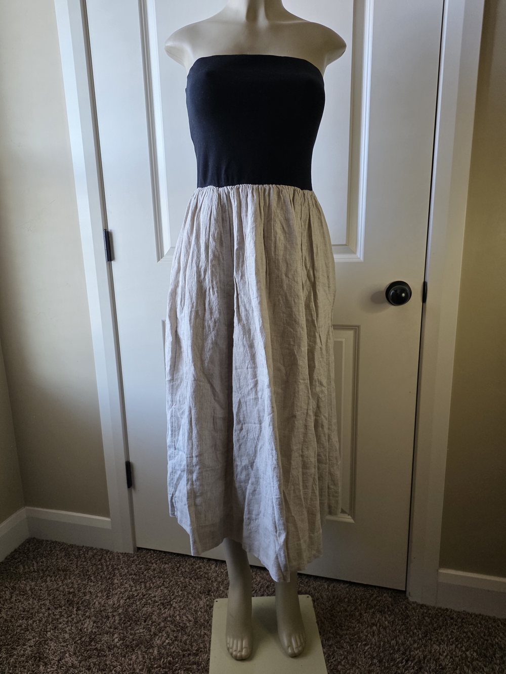 Strapless Two-Tone Maxi Skirt in Black and Cream
